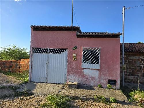 Casa             -   - 60,00m2