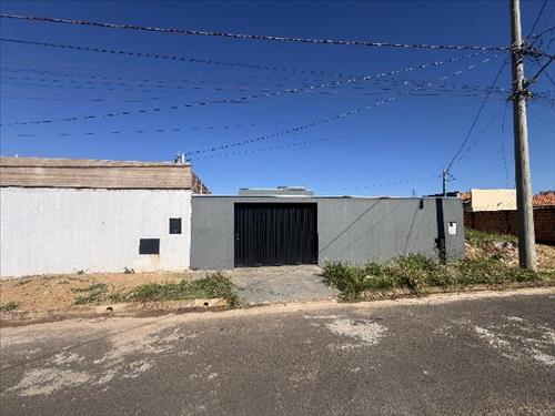 Casa             -   - 50,00m2