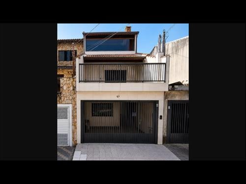 SÃO BERNARDO DO CAMPO/SP - Casa situada na Rua Josephina Leonora Lotto Bueno, nº...