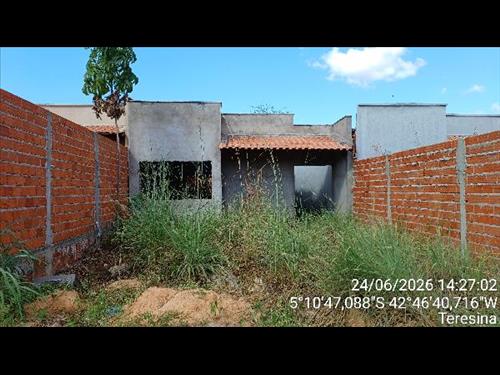 Casa             -   - 60,04m2