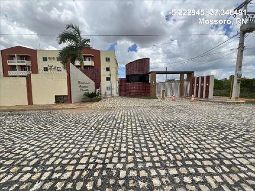 Apartamento      -   - 97,28m2