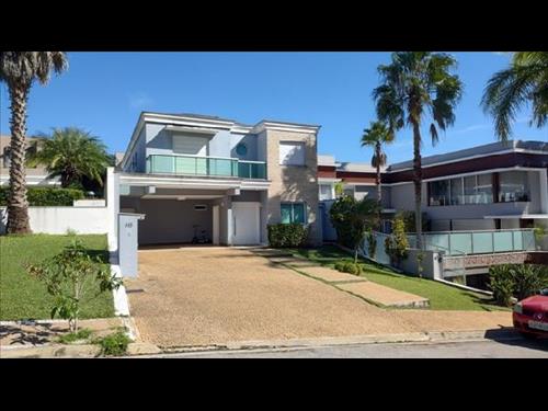 Casa             -   - 351,86m2