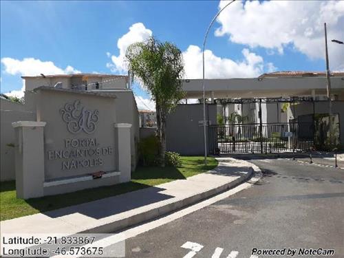 LOTE 113        Apartamento     - AREA PRIVATIVA (M²)- 51,...