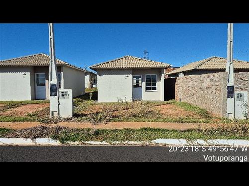 Casa             -   - 43,85m2