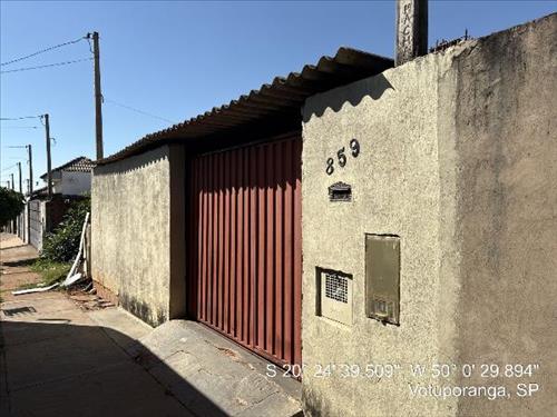 Casa             -   - 109,49m2