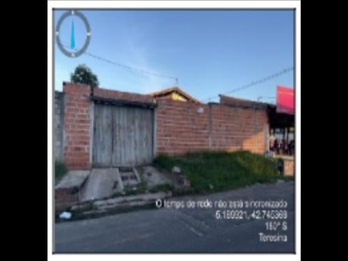 LOTE 219        Casa  - AREA PRIVATIVA (M²)- 52,59 BAIRRO-...