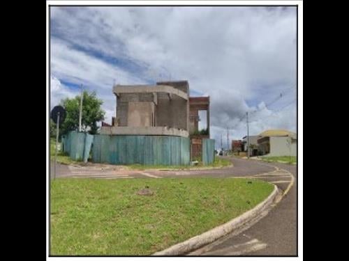 LOTE 411        Casa  - AREA PRIVATIVA (M²)- 0,01 BAIRRO-...