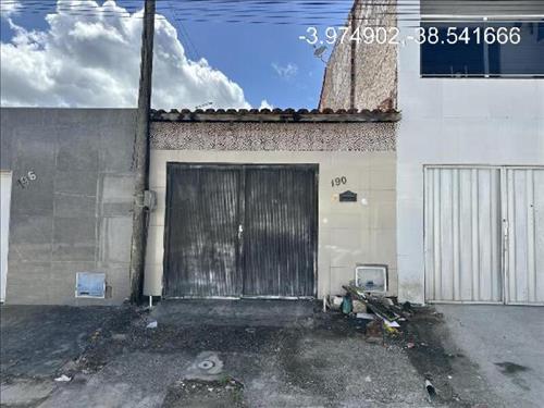 LOTE 042        CASA - ITAITINGA/CE