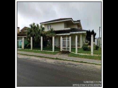 LOTE 391        CASA - TRAMANDAI/RS