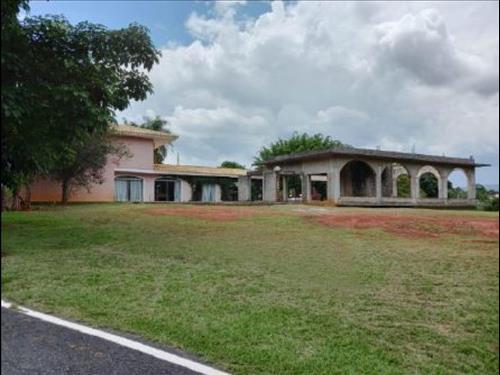 LOTE 001        Imóvel no Cond. Residencial Fazenda Lago A...