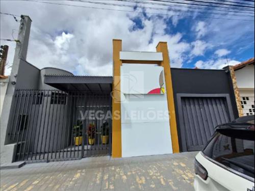 LOTE 001        Direitos - Casa Rua Abilio Coutinho, Franc...