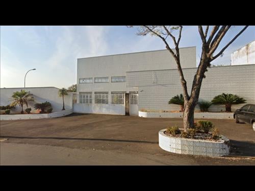 LOTE 013        PRÉDIO COMERCIAL DE 2 ANDARES COM 2.001,33...