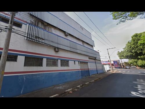 LOTE 055        PRÉDIO COMERCIAL LOCALIZADO NA VILA NOSSA...