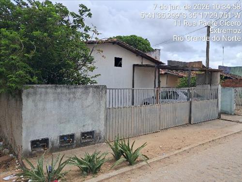 Casa - Área priv.- 52,34 m²Com 2 qt