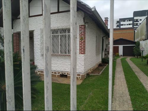 Foto de IMÓVEL ÁREA 570,00 M², COM UMA CASA, JOINVILLE/SC.(DESOCUPADO)