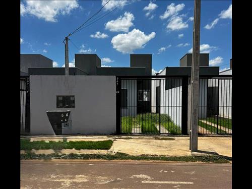 Foto de Casa, Em condomínio, 0 vaga(s) de garagem