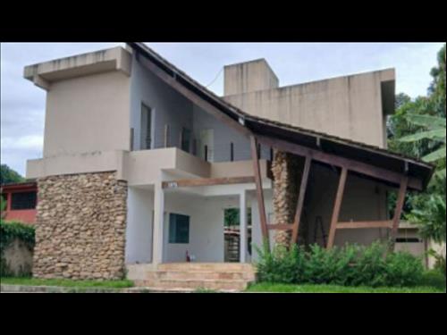 Casa na Aldeia dos Camarás - Camaragibe/PE