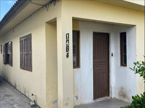 Casa, Padrão, 0 vaga(s) de garagem