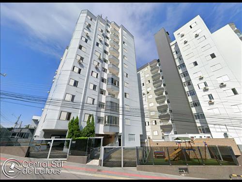 Apartamento nº 503, bloco A, no Edifício Residencial Talismã, em São José/SC