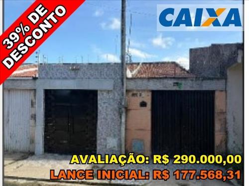 Casa, 70,05 m2 de área privativa, 237,6m2 de área ...