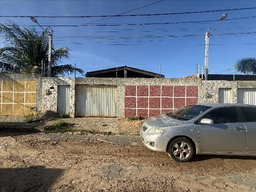 Casa, 63,42 m2 de área total, 63,42 m2 de área pri...