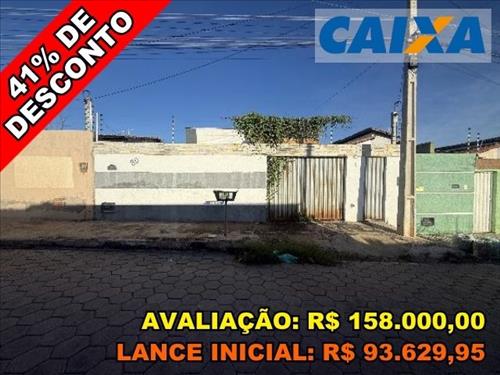 Casa, 73,86 m2 de área privativa, 200m2 de área do...