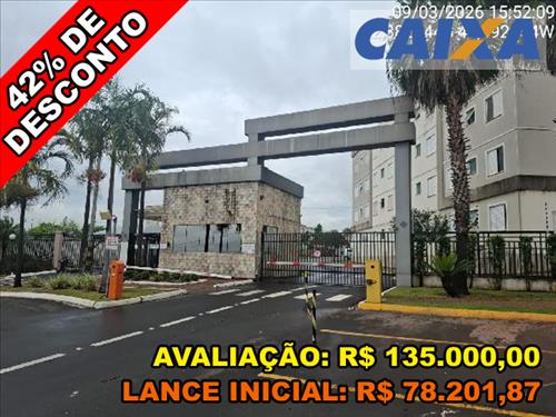 Apartamento, 83,85 m2 de área total, 39,3 m2 de ár...