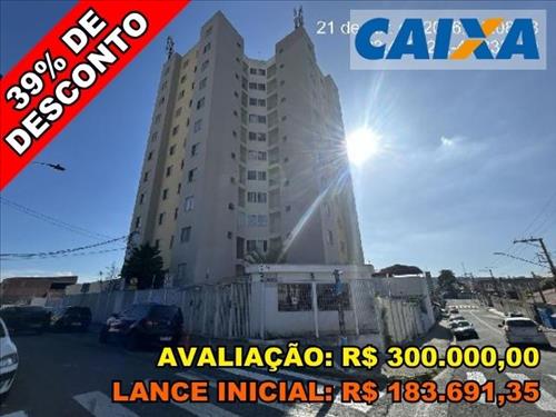 Apartamento, 94,41 m2 de área total, 47,34 m2 de á...