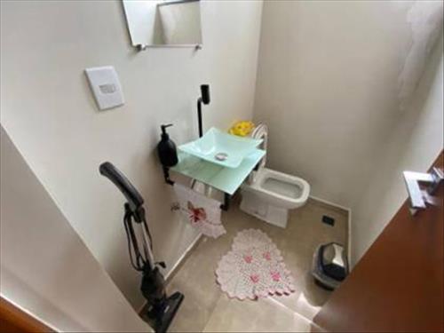 Casa 208m² com Terreno 810m² | Guarapuava-PR | Santana - Próx. ao Centro e ao Parque do Lago - Fina...