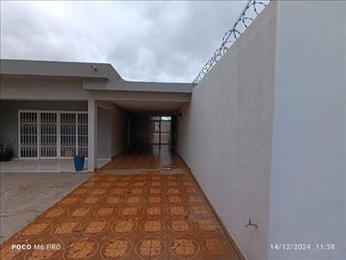 Foto de Casa 211m² com Terreno 624m² | Campo Grande-MS | Vila Taquarussu - 3 Dorms, 2 Banheiros e 1 Vaga - ...