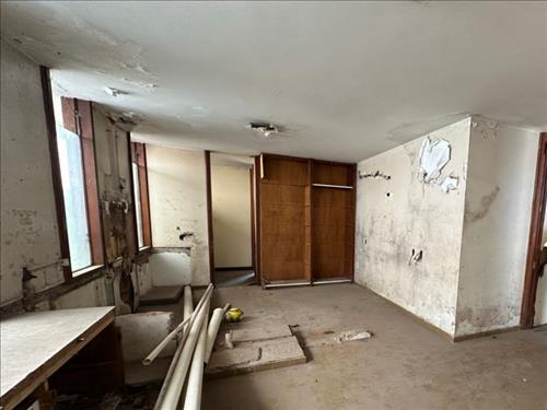 Foto de Casa, Residencial, Jardim Morumbi, 5 dormitório(s), 1 vaga(s) de garagem