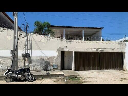 Casa em Lagoa Redonda, Fortaleza
