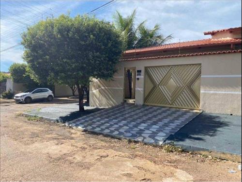 Casa à venda em leilão