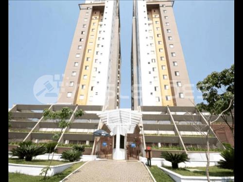 DIREITOS FIDUCIÁRIOS - Apartamento com  68,990m² A.P., 118,209m² A.T.