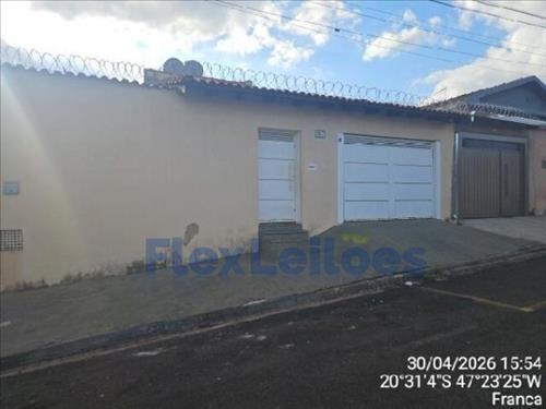 CASA - JARDIM DOUTOR ANTONIO PETRAGLIA - FRANCA/SP