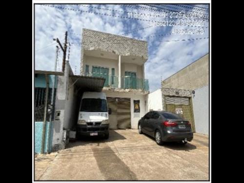 Comercial        -   - 500,00m2