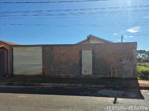 Casa             -   - 43,00m2
