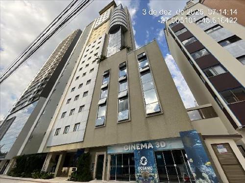 Apartamento      -   - 330,15m2