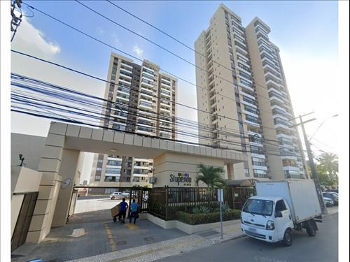 Apartamento à venda em leilão