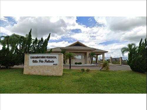 Lote à venda em leilão