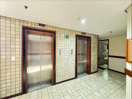 Sala Comercial à venda em leilão
