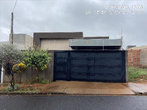 Casa             -   - 99,00m2