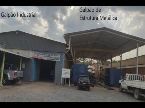 LOTE 177        IMÓVEL INDUSTRIALCOM GALPÃO, 1.047M² DE ÁR...