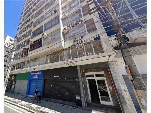 Conjunto Comercial à venda em leilão