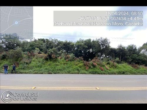 Foto de Terreno com área de 4.120,06m², no Município de Caçador/SC