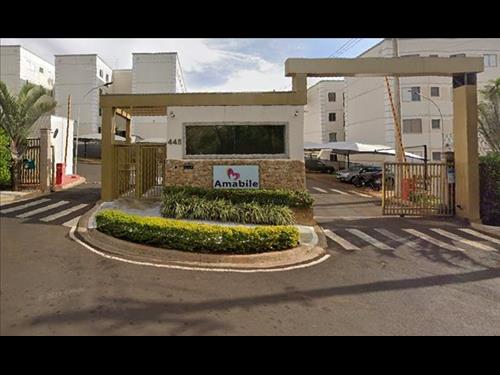 Apartamento nº 302, Bloco 08, com área privativa de 43,200m², e com vaga de garagem.
