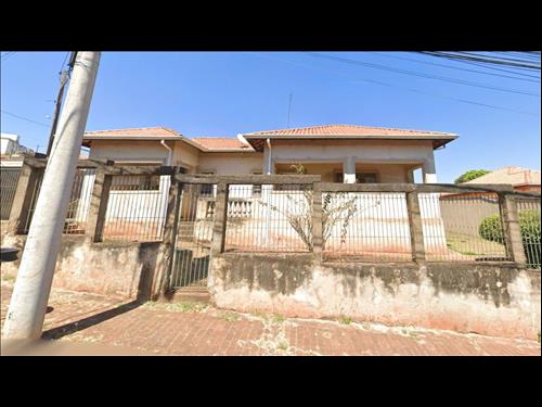 Casa na Vila Rodrigues Alves em Botucatu/SP