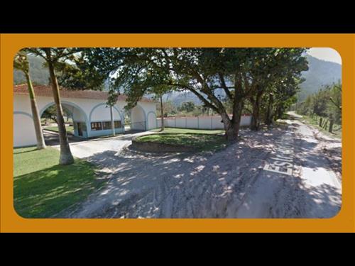 LOTE 33, SITUADO NA RUA SERVIENTE 2, DO CONDOMÍNIO RESIDENCIAL SÍTIO DOS GRAVATÁS I, 1º DISTRITO DE...