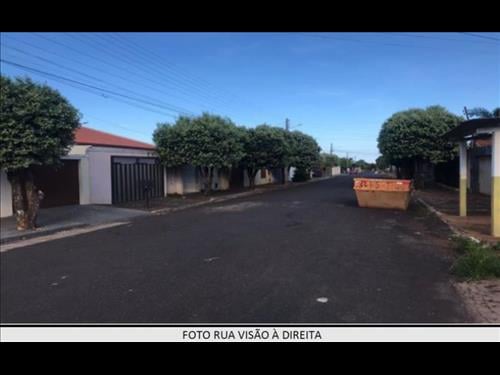 Goiatuba/GO - Vila Garcia - Casa com 150m²
