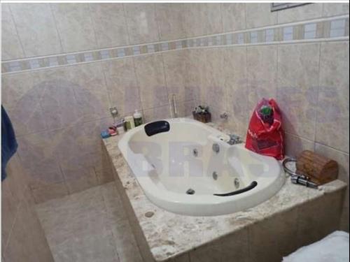 Lote 044 ANTERIOR PRÓXIMO - CALDAS NOVAS/GO - CASA - RESIDENCIA COM ÁREA DE 360,00m²